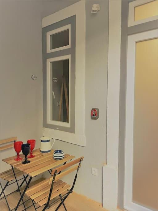 Charming Apartment With Pateo - Rituals&Routines Lissabon Buitenkant foto