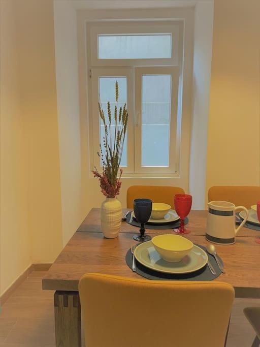 Charming Apartment With Pateo - Rituals&Routines Lissabon Buitenkant foto