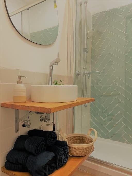 Charming Apartment With Pateo - Rituals&Routines Lissabon Buitenkant foto